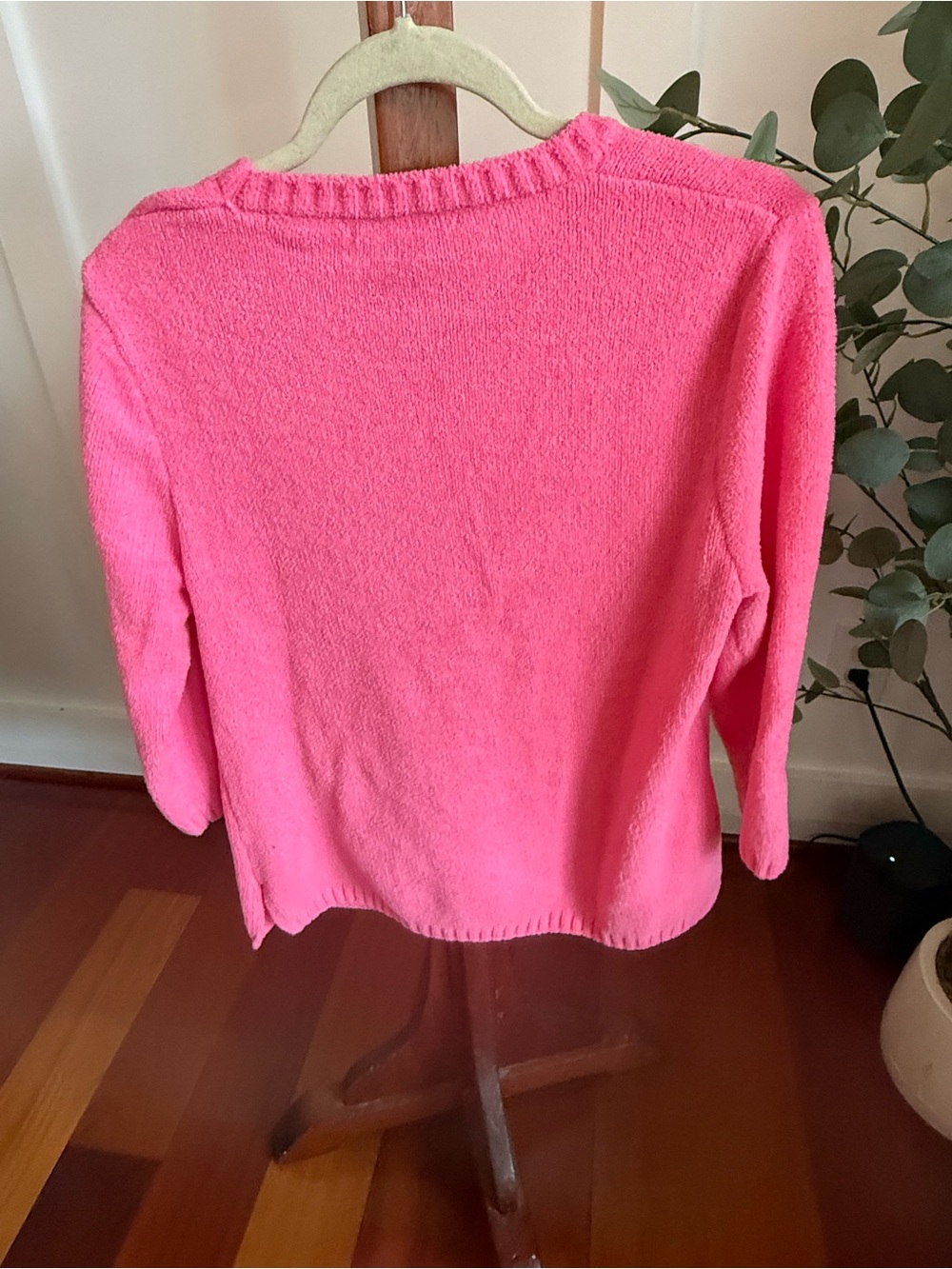 Lulu-B Bright Hot Pink Crewneck Sweater with Pocket - Picture 3 of 3